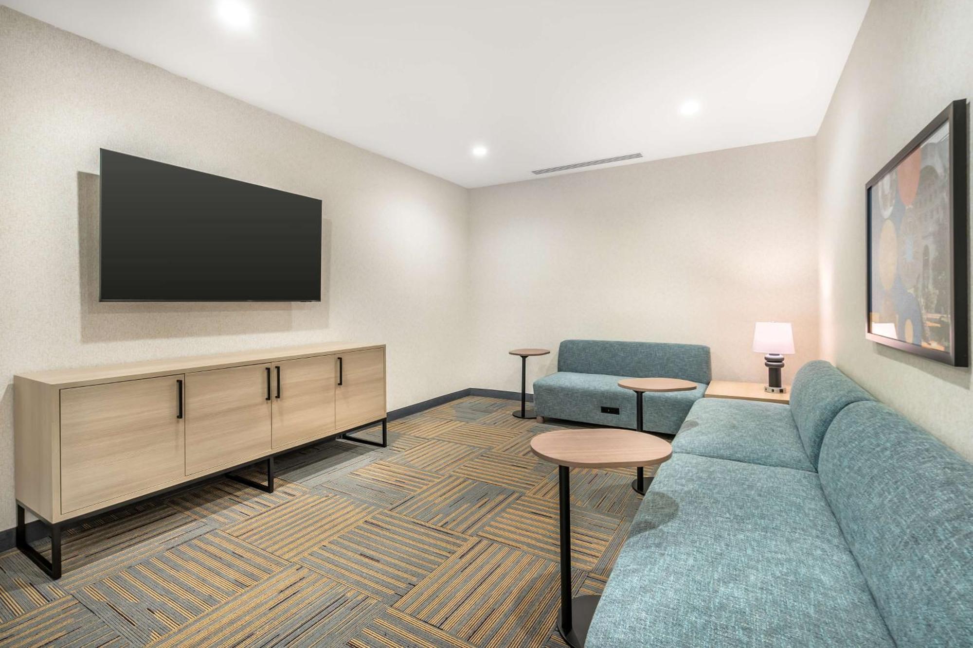 Home2 Suites By Hilton Reynoldsburg Columbus East Exteriör bild